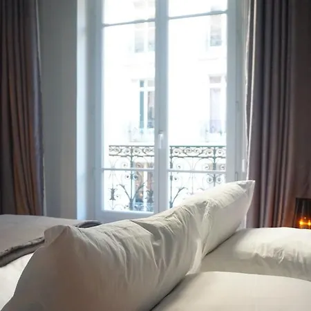 Appartamento Rue De Lubeck, 49 M², 16 Parigi