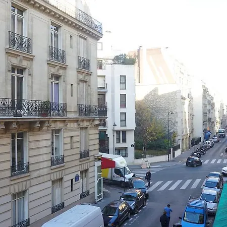 Appartamento Rue De Lubeck, 49 M², 16 *